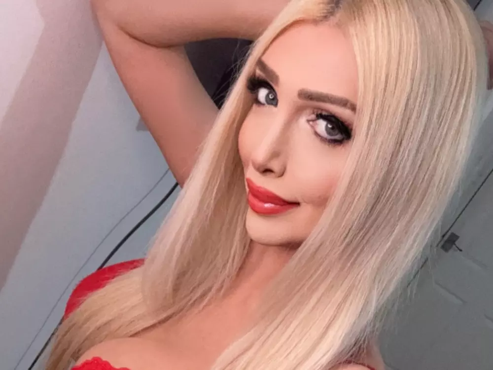 BarbiBentley's Live Sex Cam Show