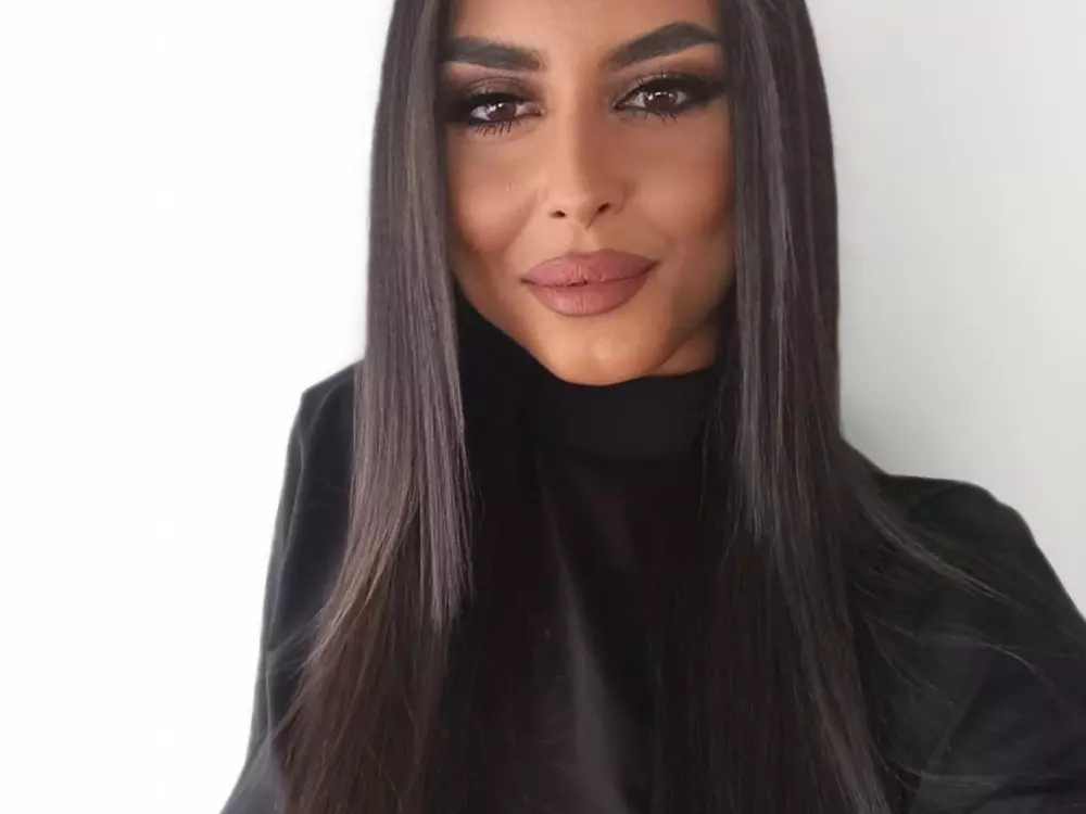 IshaLyn's Live Sex Cam Show