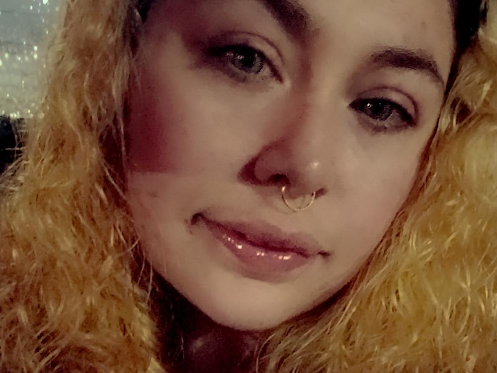 mrspeachesxoxo