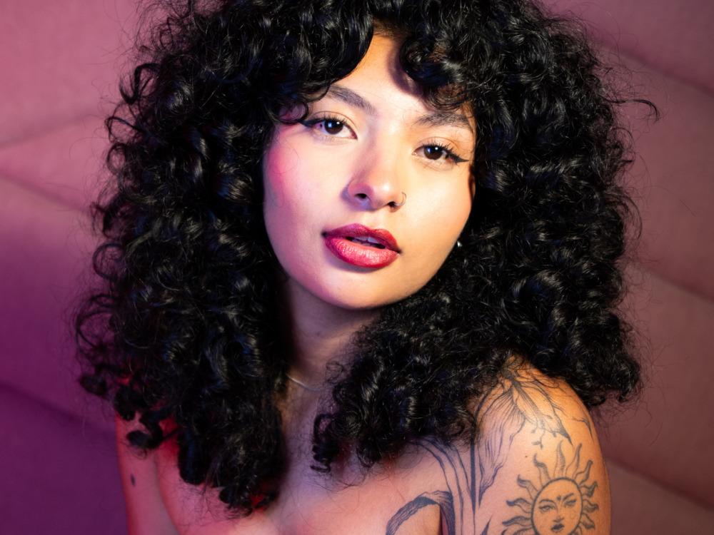 jazmine-bloom