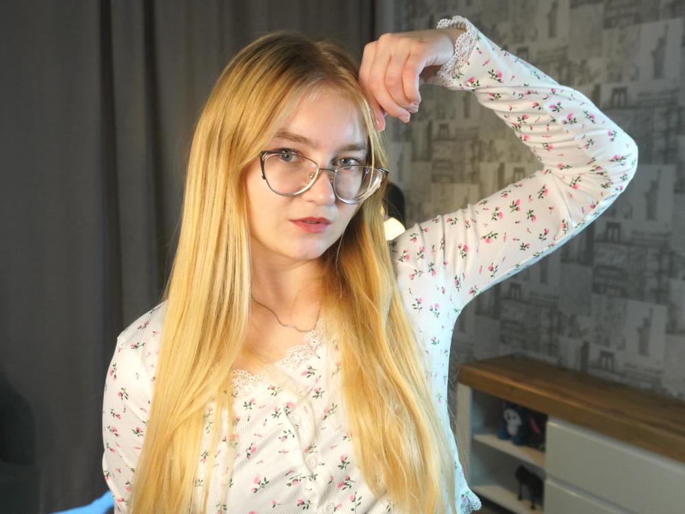 Temptress Emma