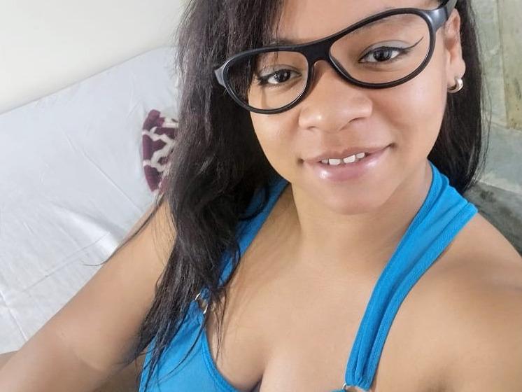 Jade-Roxx