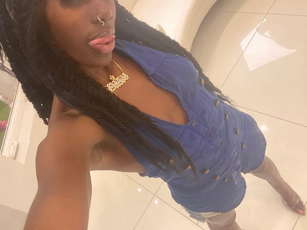 Photo 3 of pxssypetite
