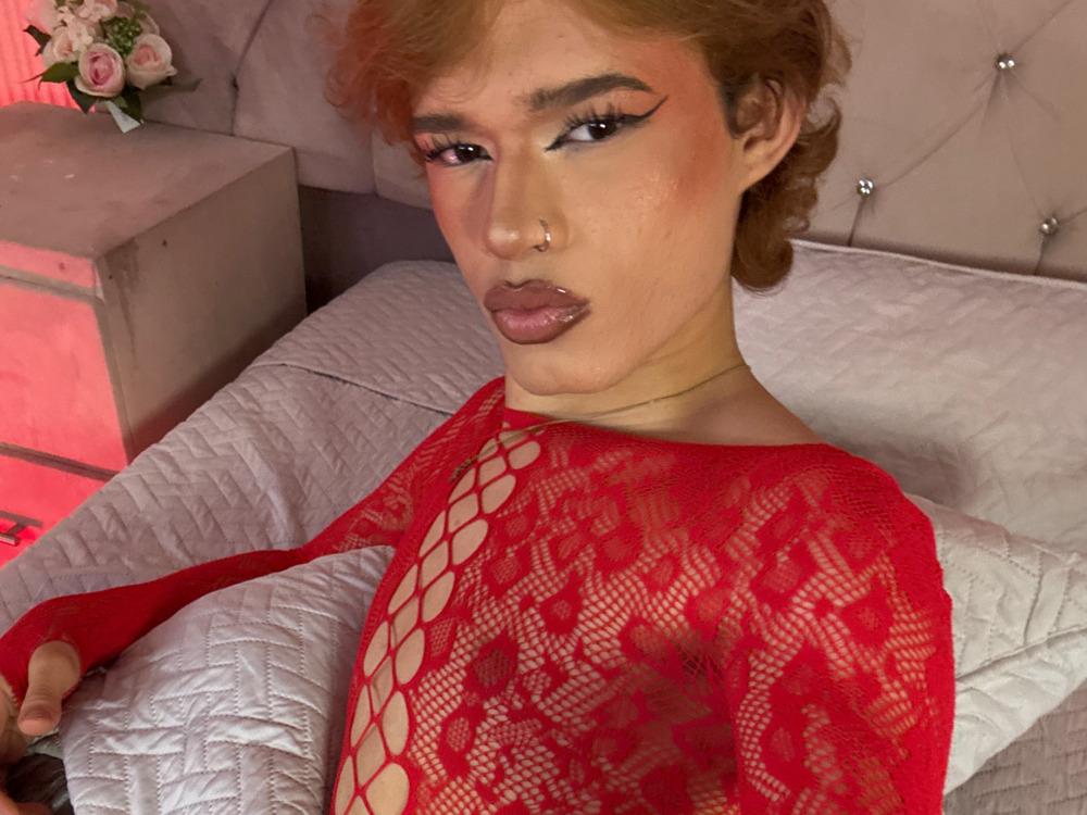 Photo 3 of angeeldoll