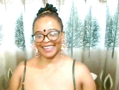 ebonyblooom69