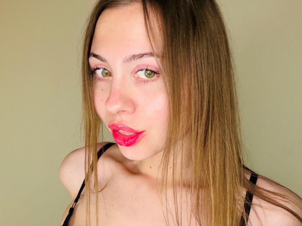 ElinaHarper69