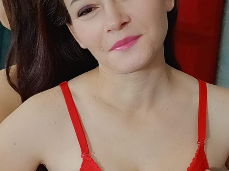 EnticingLucy