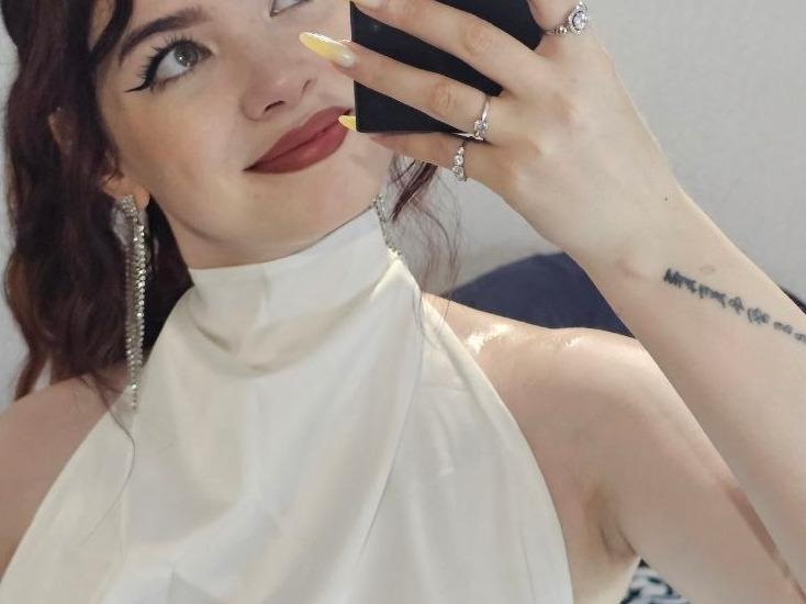 LexyBelleWhite