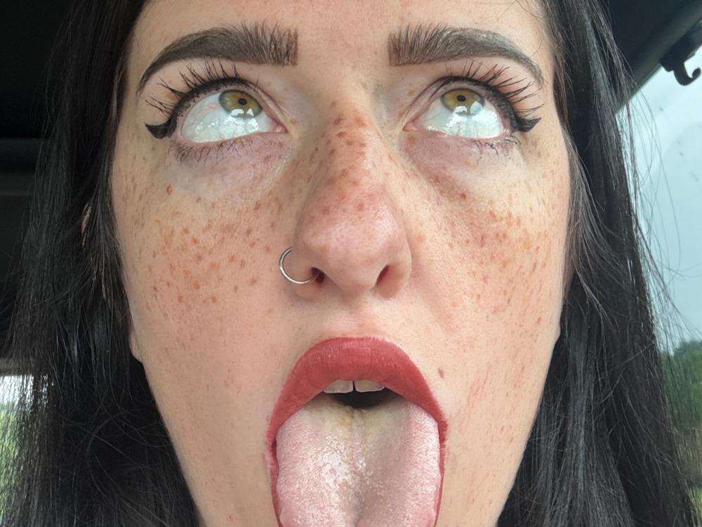 gothicbuttslut