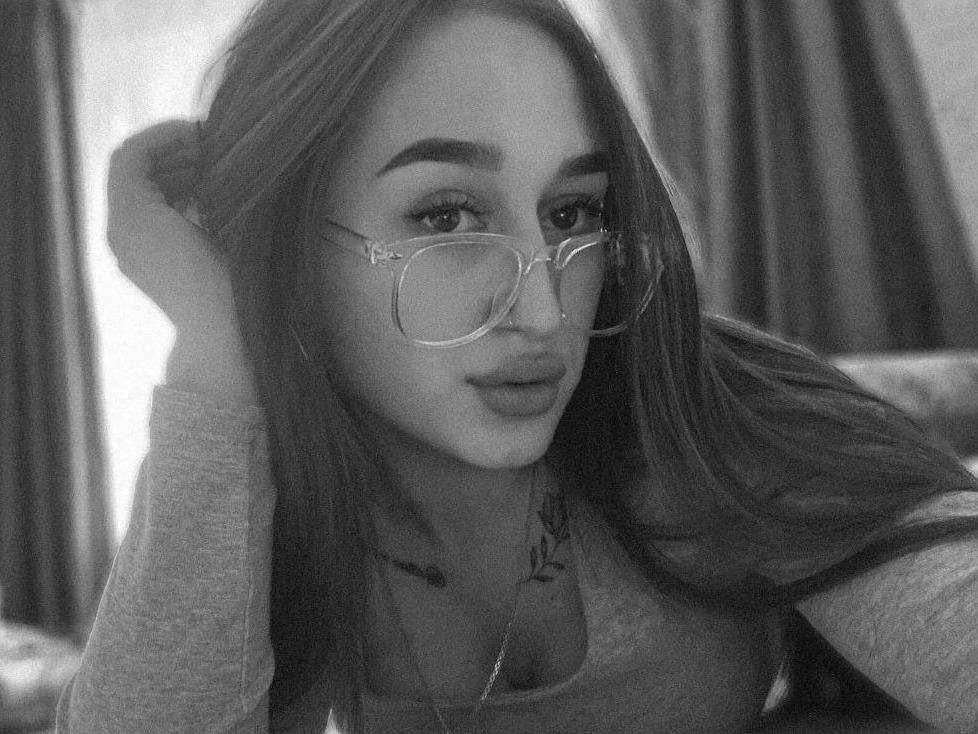 Deanna-B