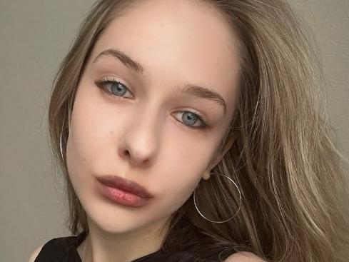 MayolaCahill