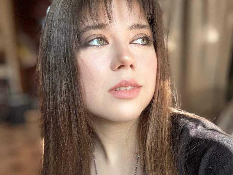 Lora