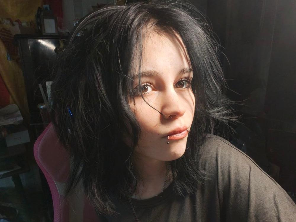 lesliwoolum