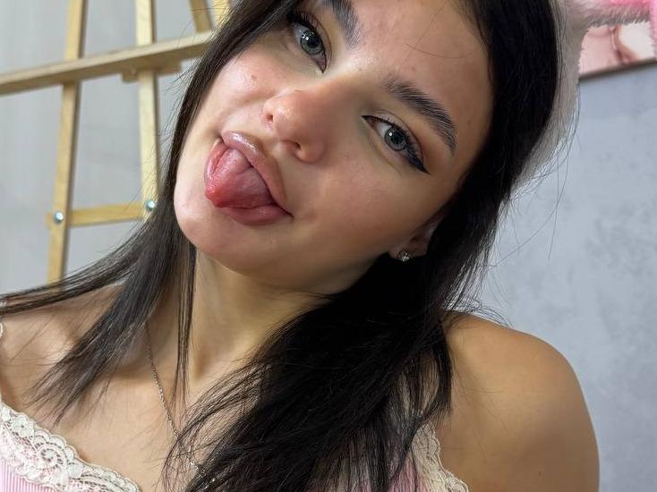 blaackk-caatt