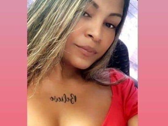 CAMILA44