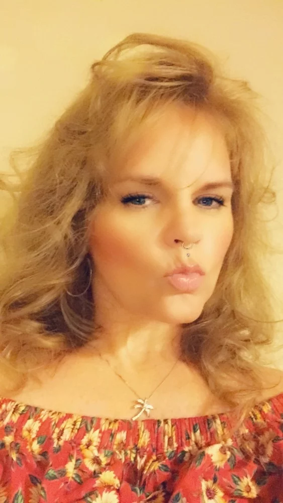 Micky Lynn (mickylynn) Nude on Cam. Free Live Sex Chat Room - Camsoda