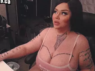 Sheyla Goddess's Live Sex Cam Show