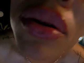 heidicox's Live Sex Cam Show