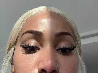 Katt Leya's Live Sex Cam Show