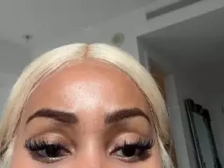 Katt Leya's Live Sex Cam Show