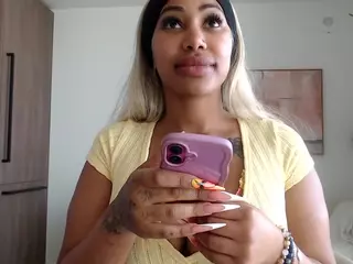 Katt Leya's Live Sex Cam Show