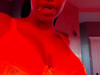 Katt Leya's Live Sex Cam Show