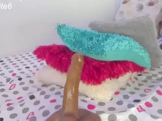 NinaPetite's Live Sex Cam Show