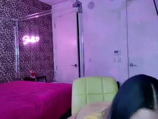 Strella Kat's Live Sex Cam Show