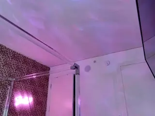 Strella Kat's Live Sex Cam Show