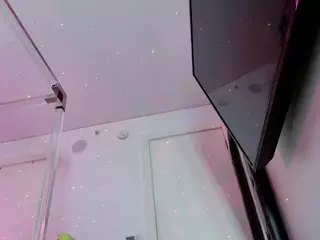 Strella Kat's Live Sex Cam Show