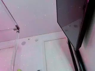 Strella Kat's Live Sex Cam Show