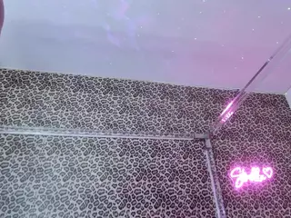 Strella Kat's Live Sex Cam Show