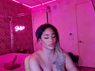 Strella Kat's Live Sex Cam Show