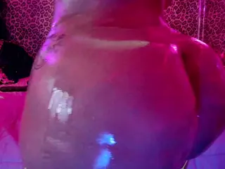 Strella Kat's Live Sex Cam Show