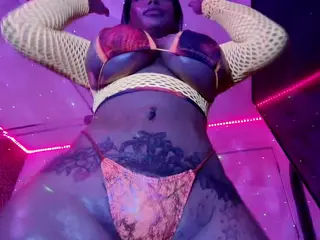 Strella Kat's Live Sex Cam Show