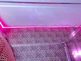 Strella Kat's Live Sex Cam Show