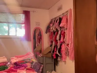 Kiki Cali's Live Sex Cam Show