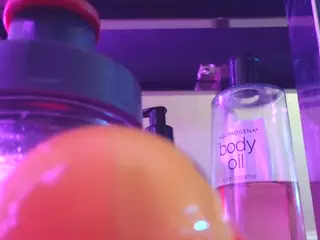 Ms. Robinson's Live Sex Cam Show