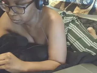 Mystical Pussy's Live Sex Cam Show