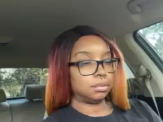 SpoiledTemptress's Live Sex Cam Show