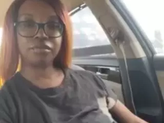 SpoiledTemptress's Live Sex Cam Show