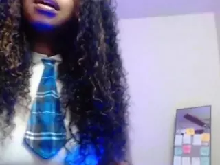 SpicyAuntie's Live Sex Cam Show