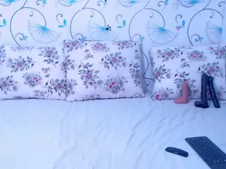 sandrax's Live Sex Cam Show