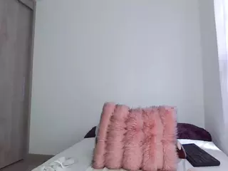 bluediamond18's Live Sex Cam Show