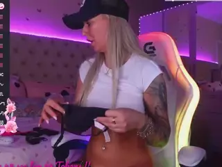 Alicia's Live Sex Cam Show