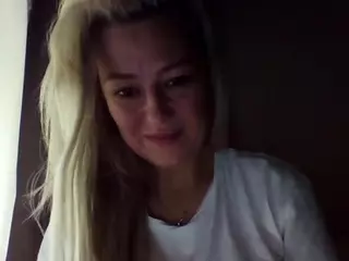 Alicia's Live Sex Cam Show