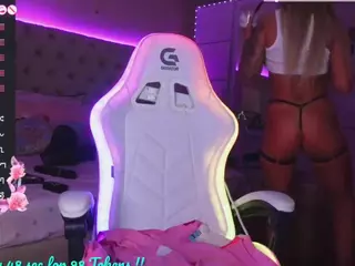Alicia's Live Sex Cam Show
