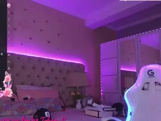 Alicia's Live Sex Cam Show