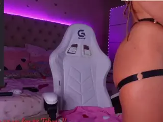 Alicia's Live Sex Cam Show