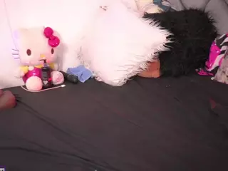 crystalcherr's Live Sex Cam Show